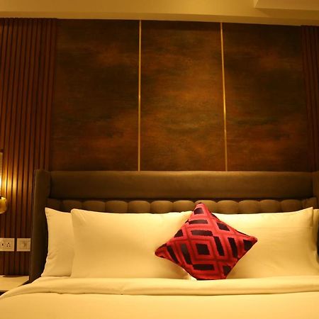 Dreamz Inn & Suites Zirakpur Luaran gambar