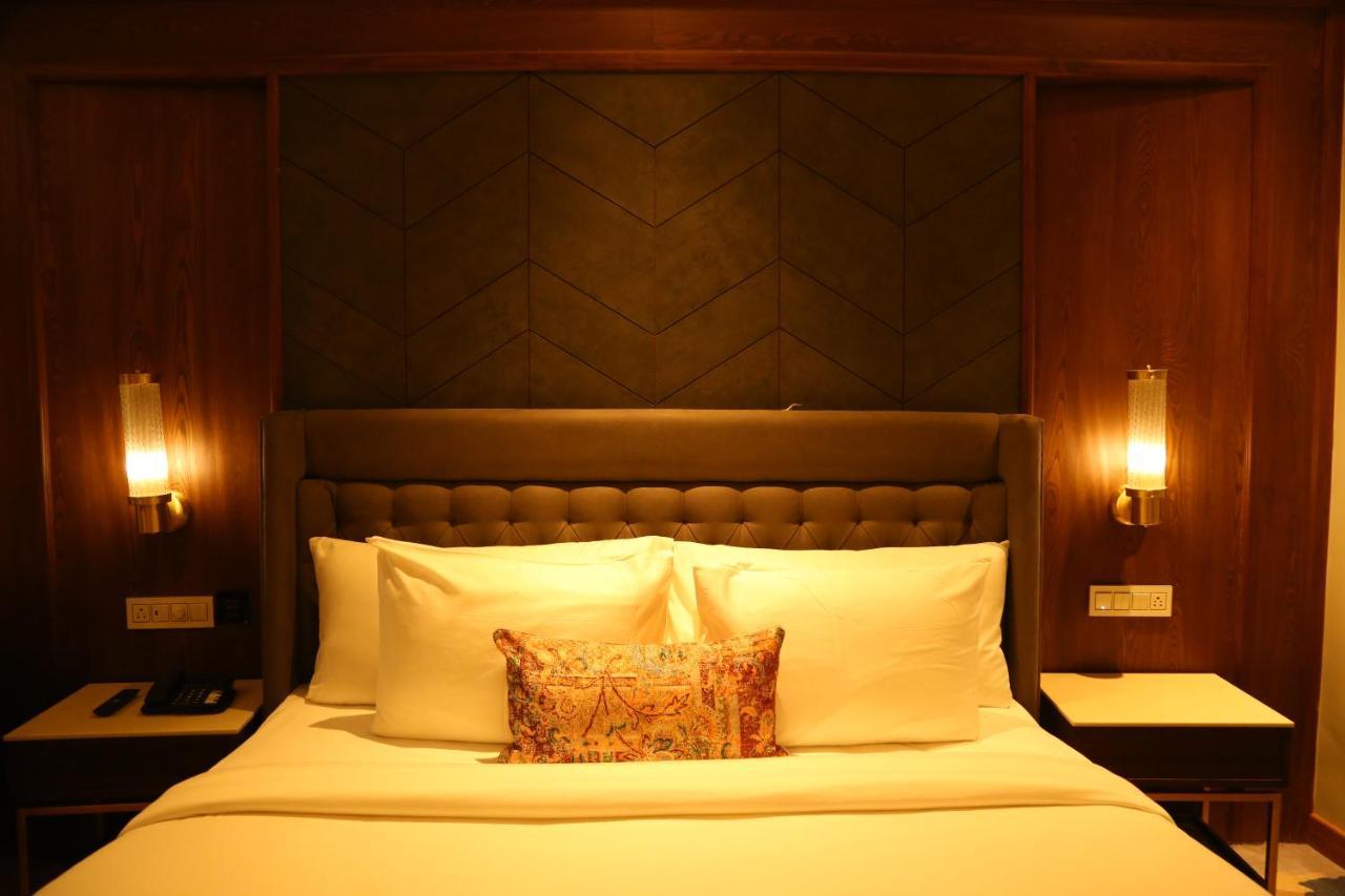 Dreamz Inn & Suites Zirakpur Luaran gambar