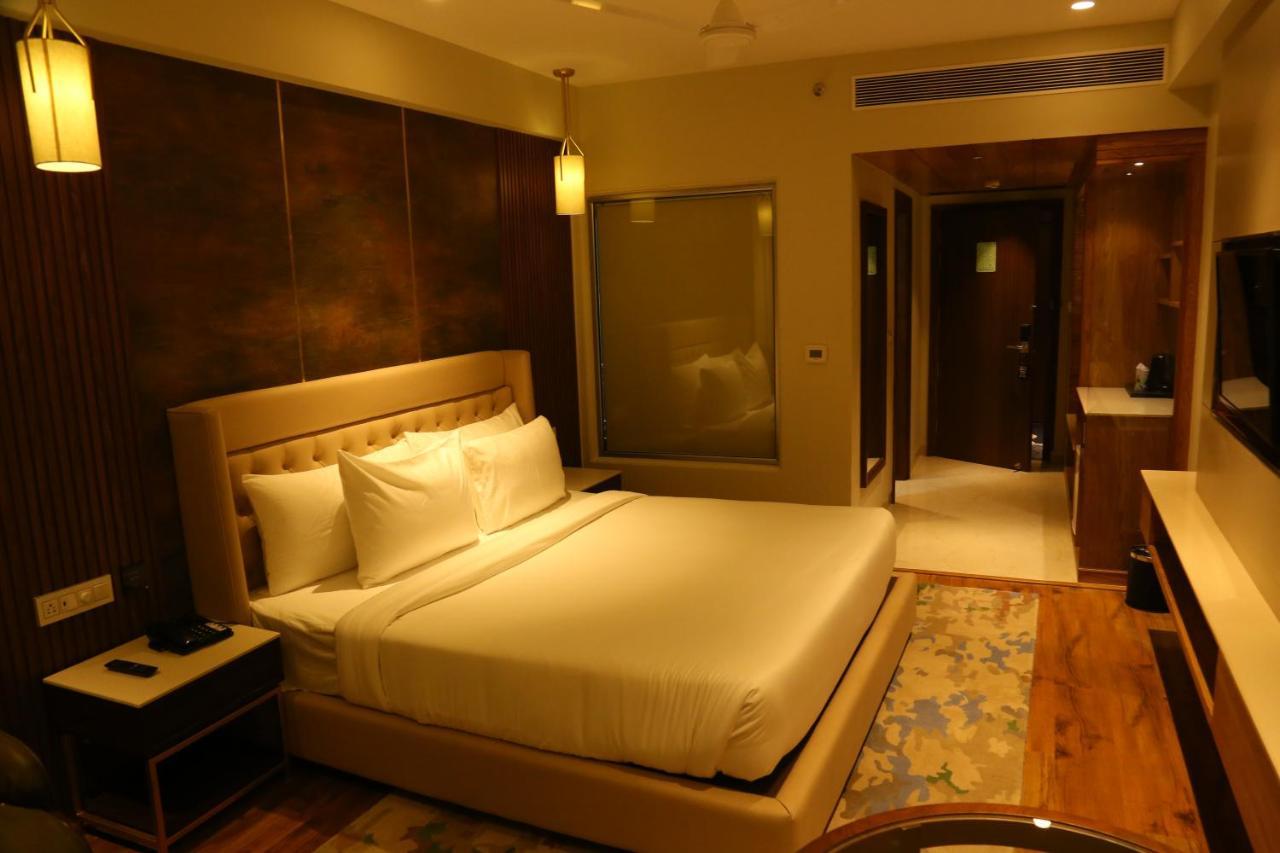 Dreamz Inn & Suites Zirakpur Luaran gambar