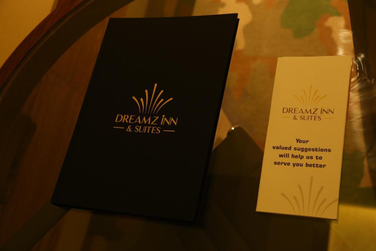 Dreamz Inn & Suites Zirakpur Luaran gambar