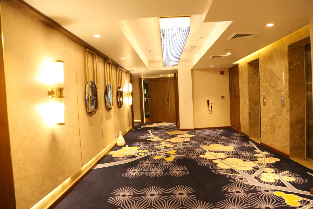 Dreamz Inn & Suites Zirakpur Luaran gambar