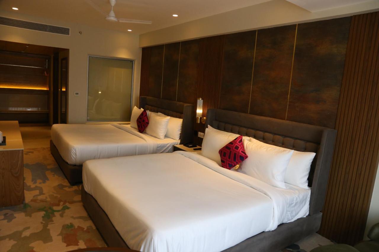Dreamz Inn & Suites Zirakpur Luaran gambar