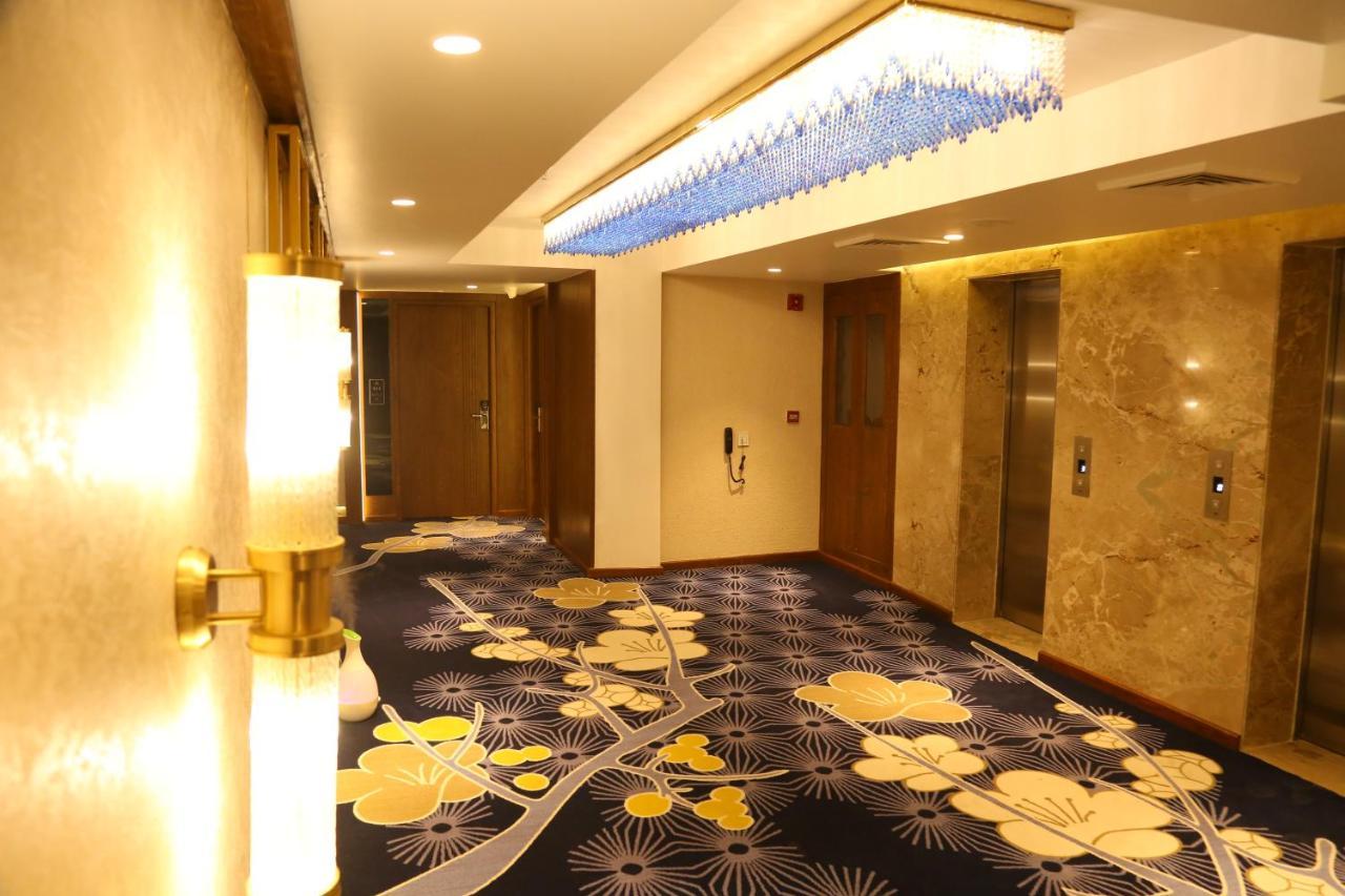 Dreamz Inn & Suites Zirakpur Luaran gambar