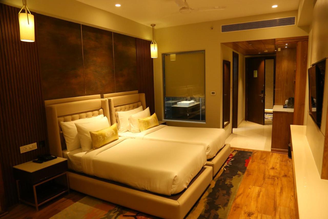 Dreamz Inn & Suites Zirakpur Luaran gambar