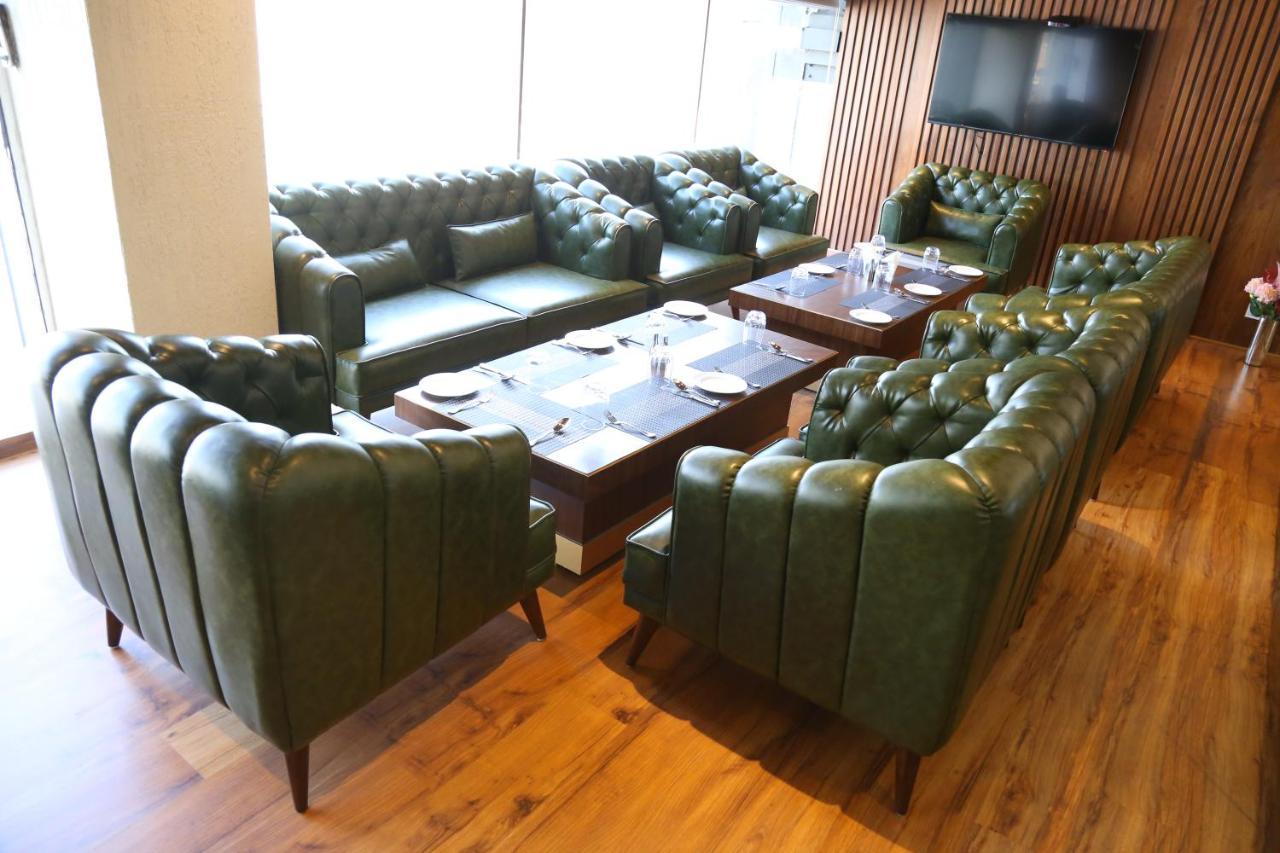 Dreamz Inn & Suites Zirakpur Luaran gambar