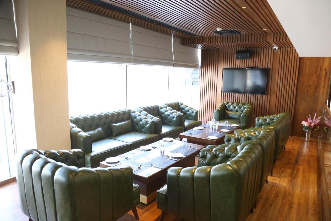 Dreamz Inn & Suites Zirakpur Luaran gambar